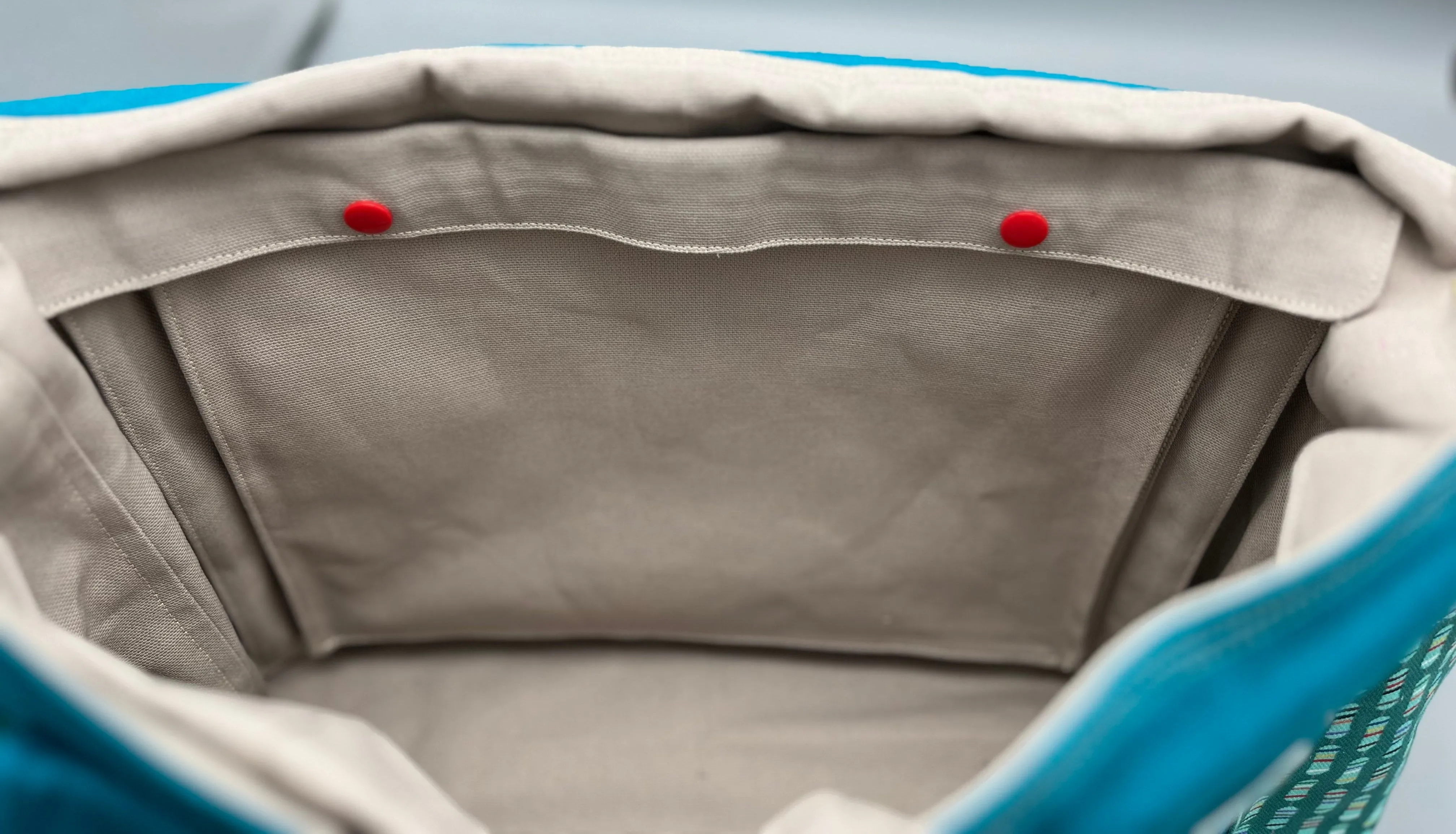 Carrier Bag of Collective Resistance