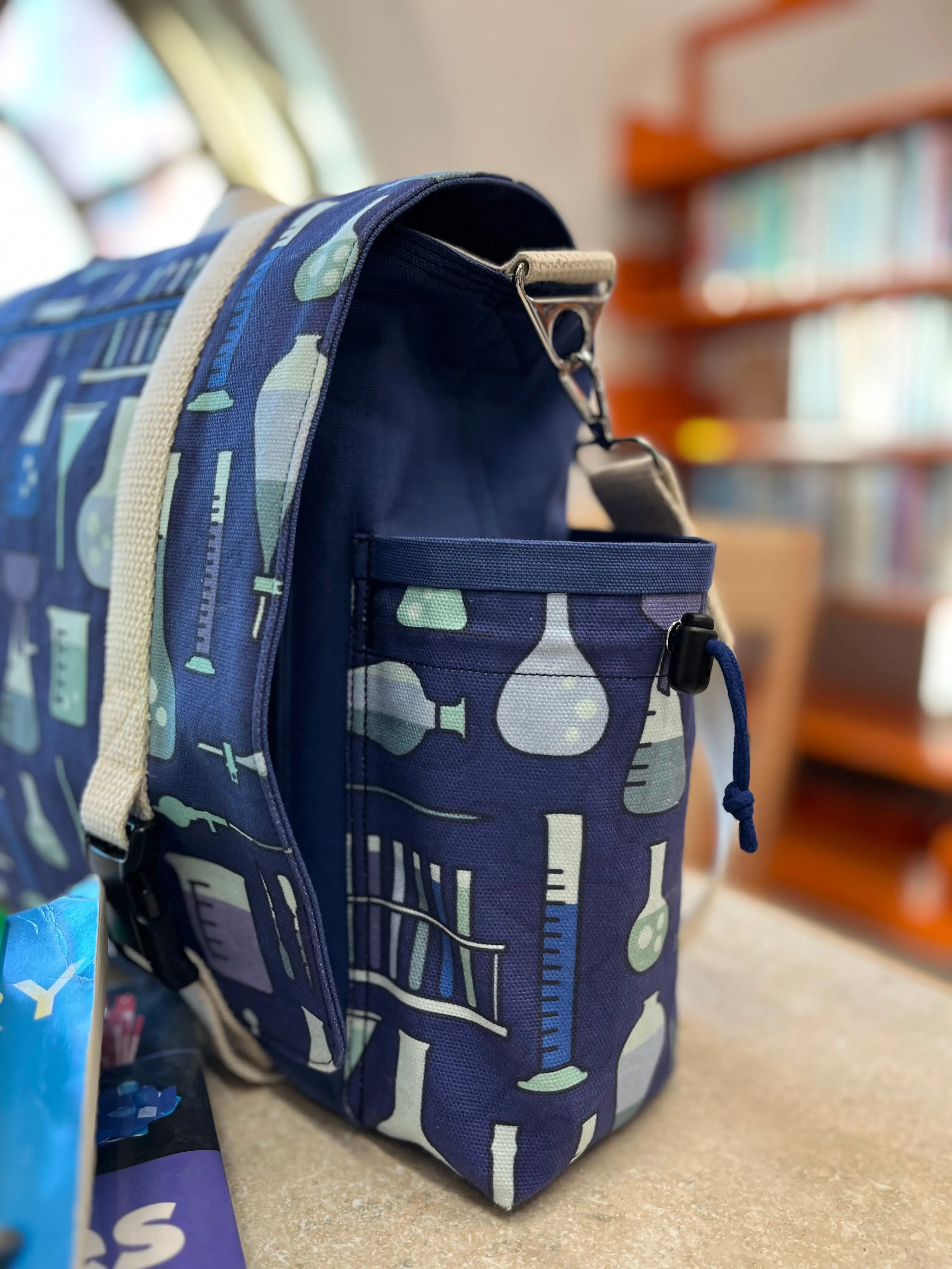 Messenger Bag of Controlled Reactions