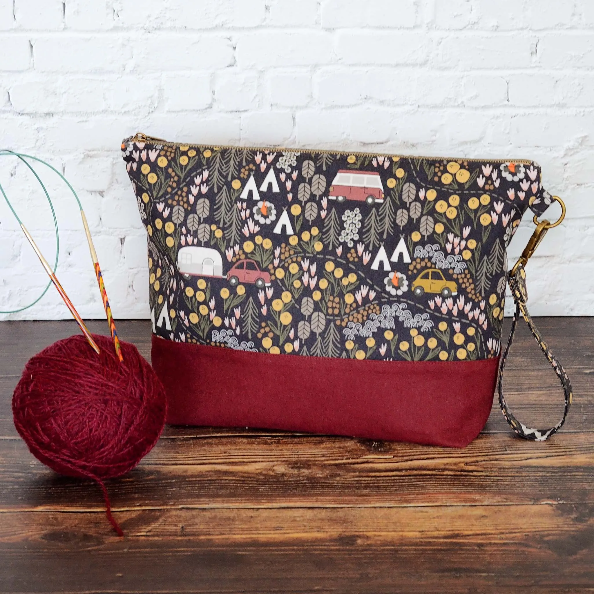Vintage Camper Project Bag with Pockets