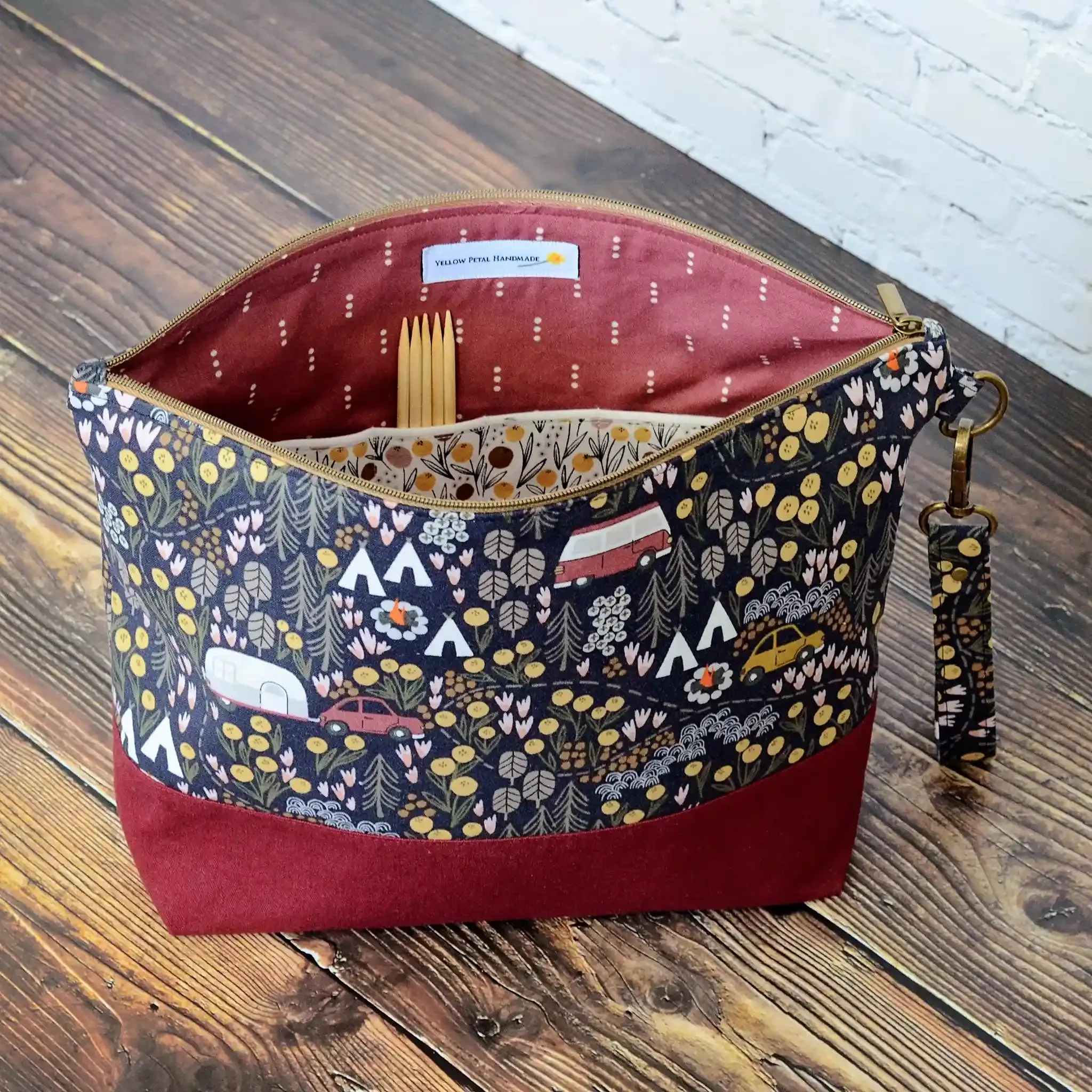 Vintage Camper Project Bag with Pockets