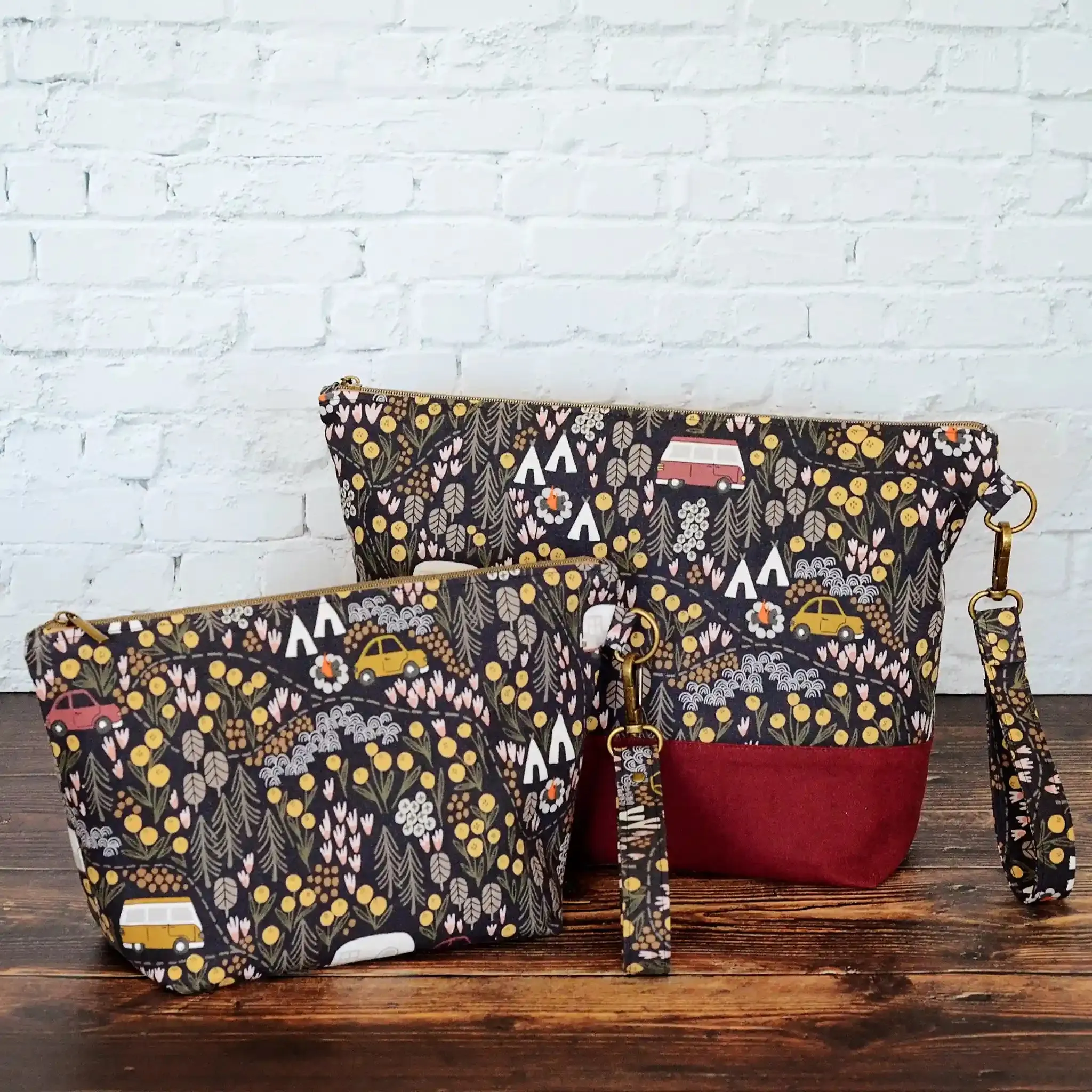 Vintage Camper Project Bag with Pockets