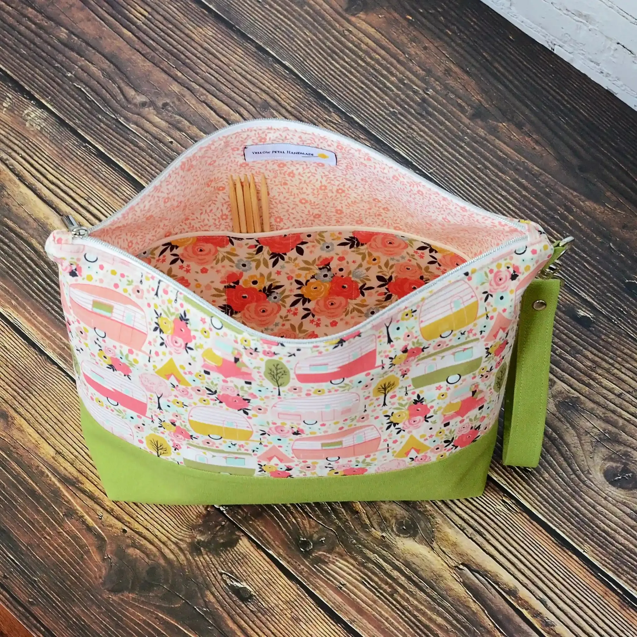 Vintage Camper  Project Bag with Zipper and Removable Strap